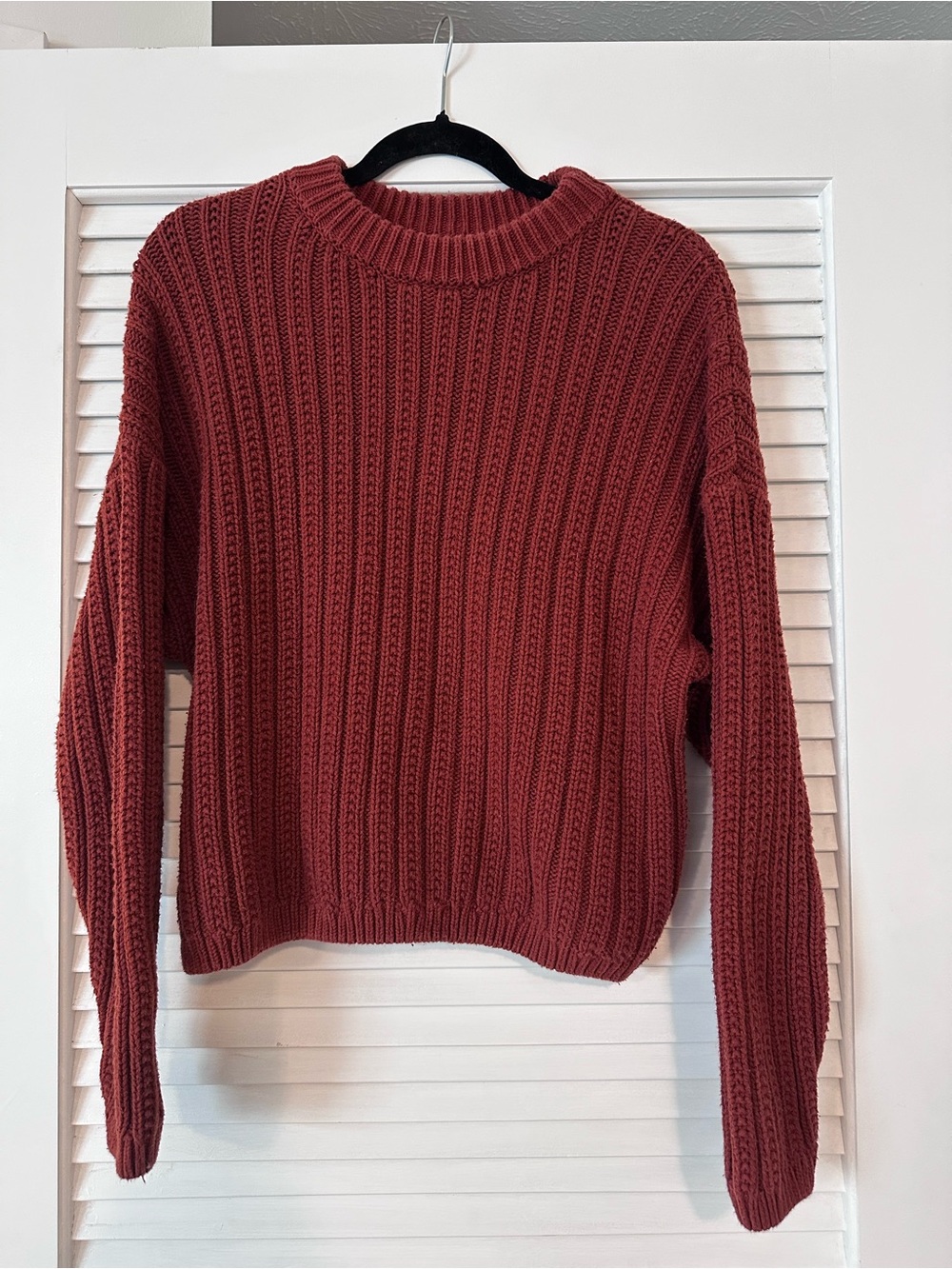 Women’s Ribbed Crewneck Sweater - Brick Red/ Rust Orange